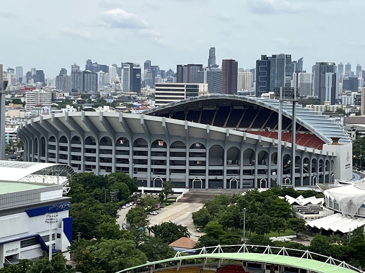 สนามราชมังคลากีฬาสถาน — Bamroung Tangsanga