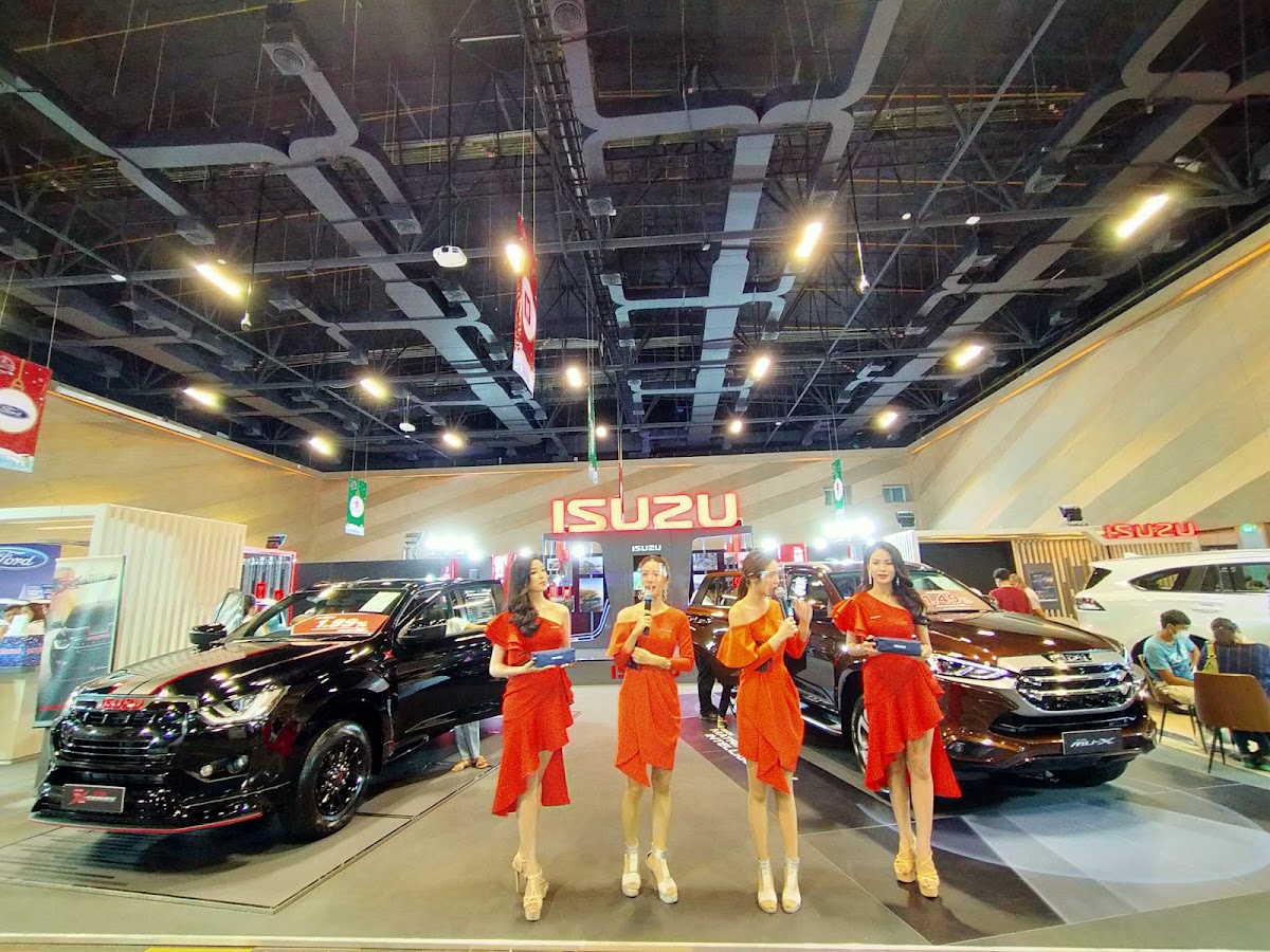 HATYAI HALL, CENTRAL HATYAI — 3N Life