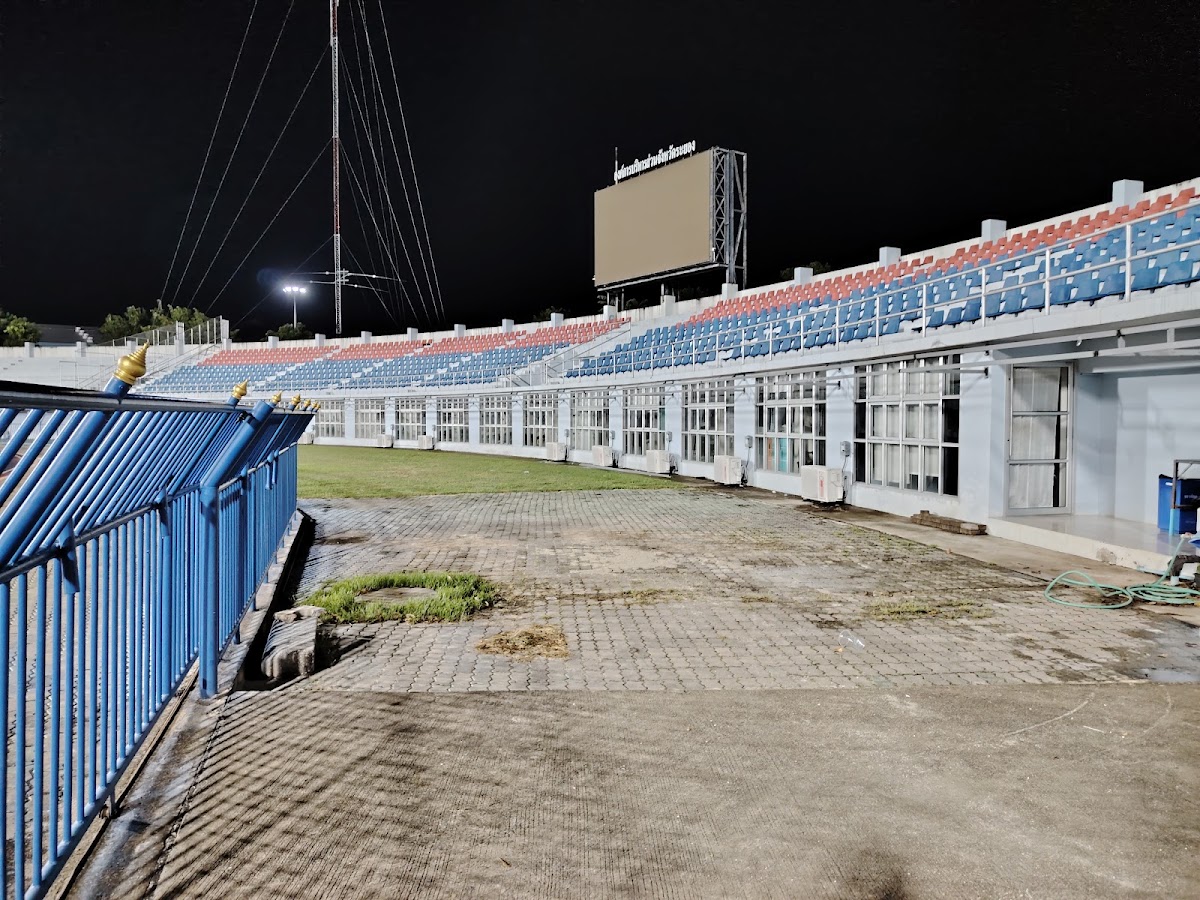 Rayong Provincial Stadium สนามกีฬากลางจังหวัดระยอง — Yai Planda