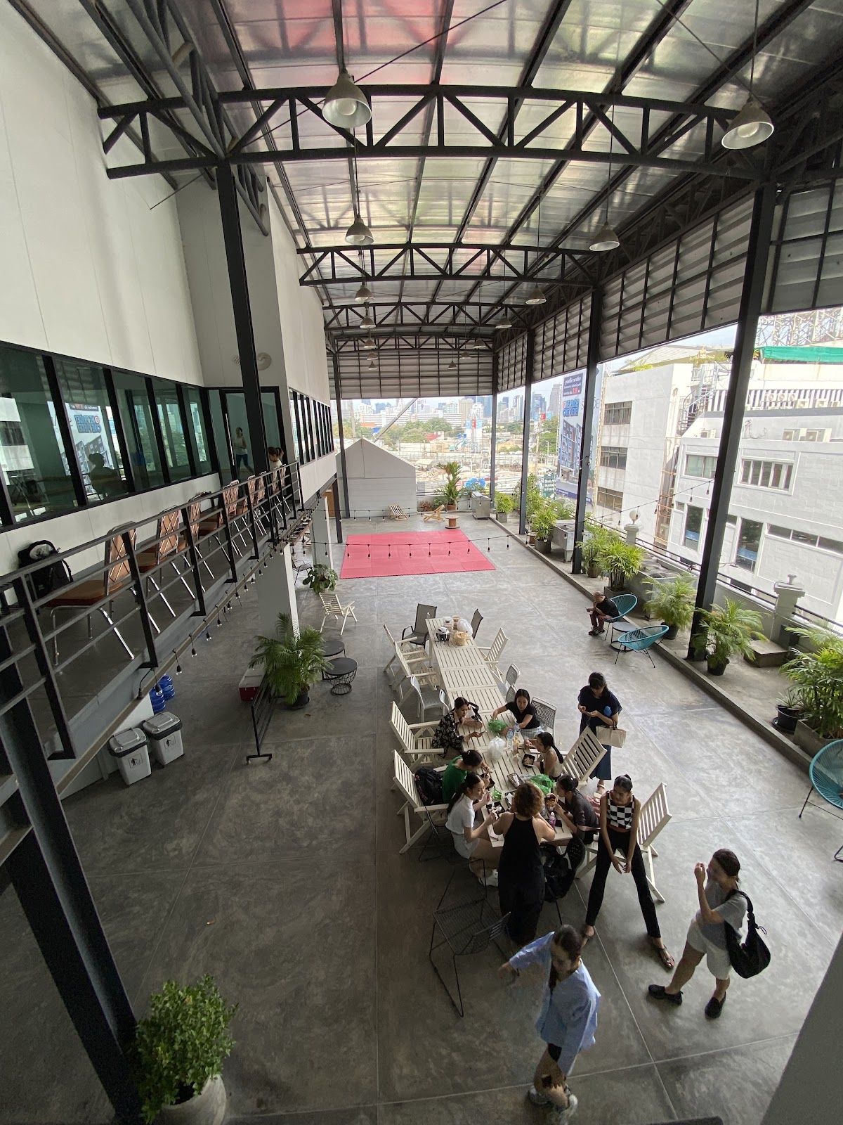 HOSTBKK Arts Center / Dance Studio — Amarin AJ