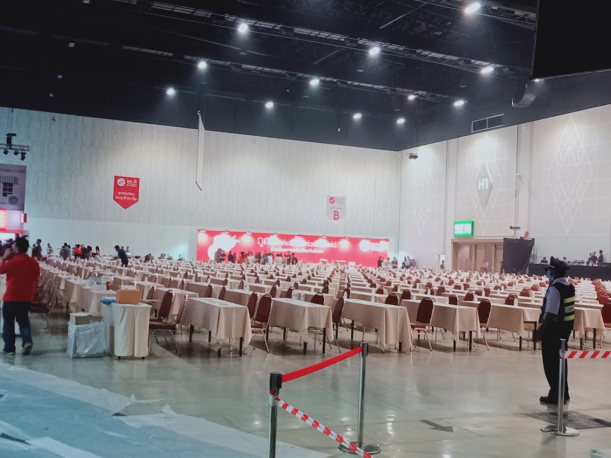 kice international convention and exhibition center , Khonkaen ,  Thailand (ศูนย์การประชุมและแสดงสินค้านานาชาติ ไคซ์ ขอนแก่น) Hall 3 — อภินัทธ์ ลอยฟ้า