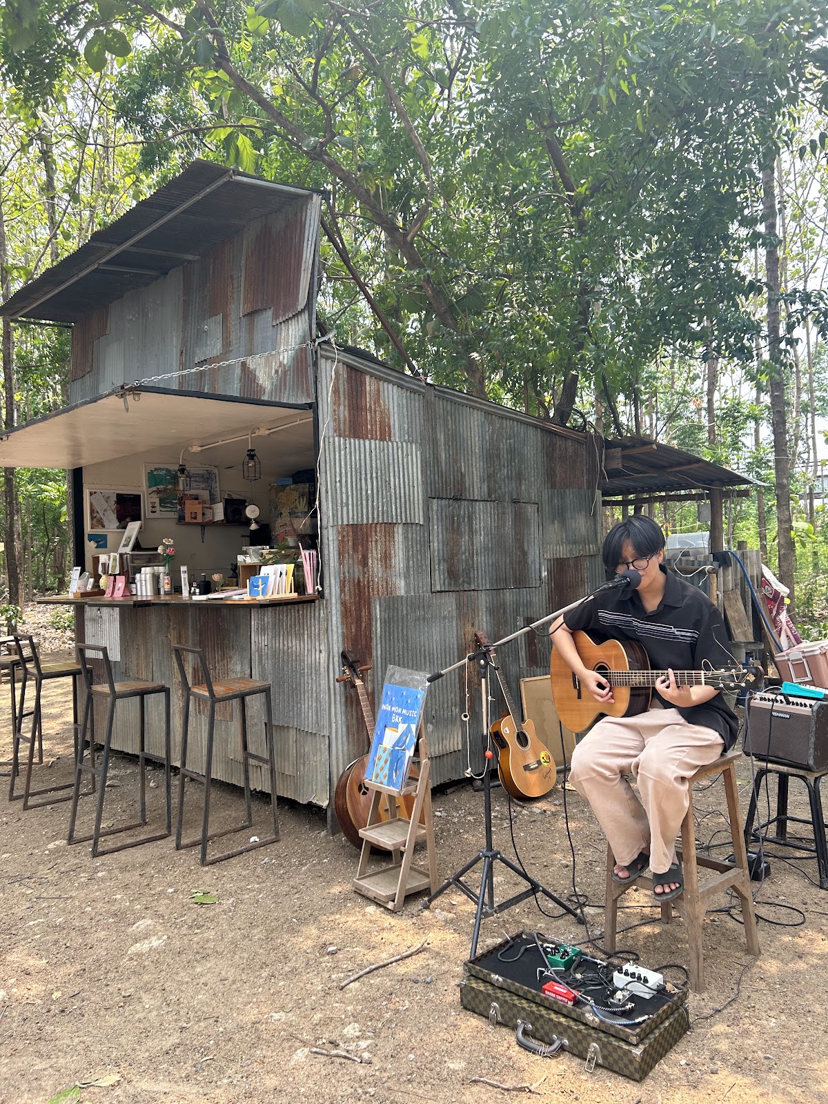 แต้มสุข coffee & folk — แต้มสุข coffee & folk