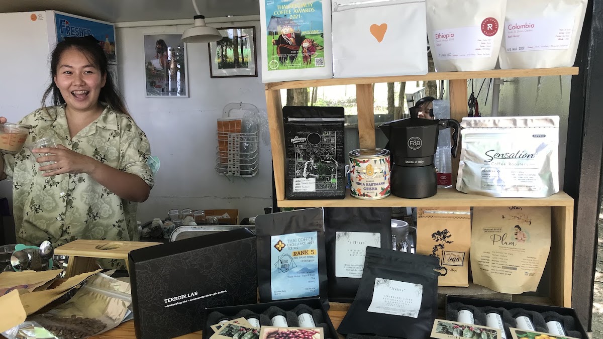 แต้มสุข coffee & folk — แต้มสุข coffee & folk