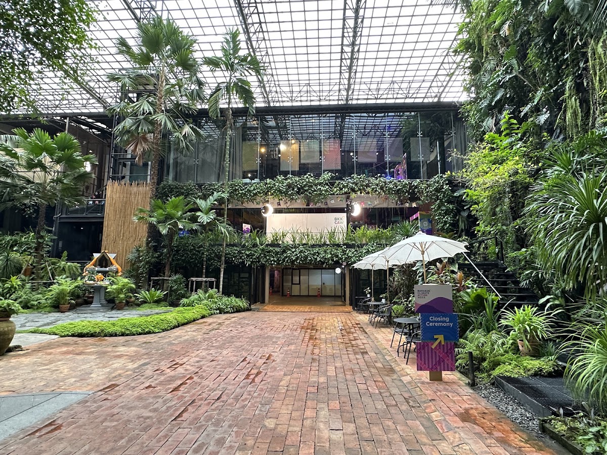 515 Event Hall — Yarinda Thongyungyuen