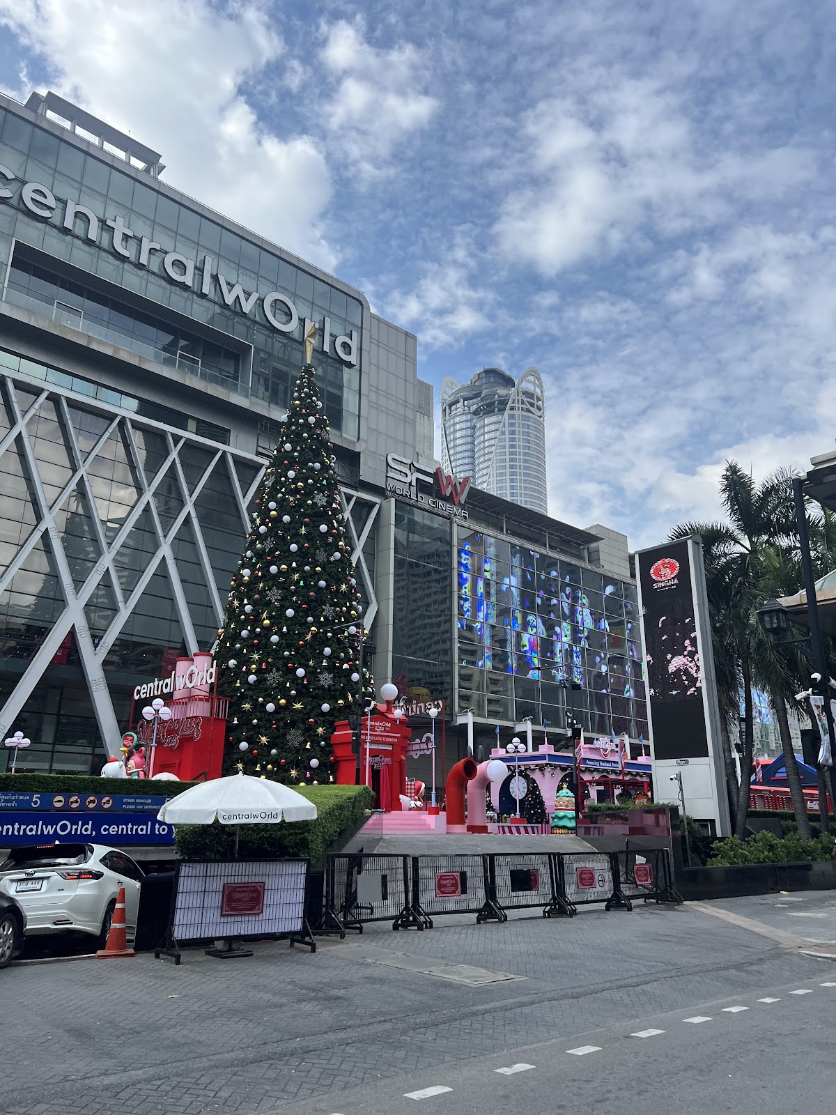 centralwOrld LIVE — Natcha Preamkatok